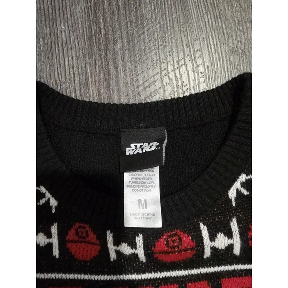 Star Wars Men’s Size Medium Darth Vader Christmas Ugly Sweater Black - Picture 2 of 7